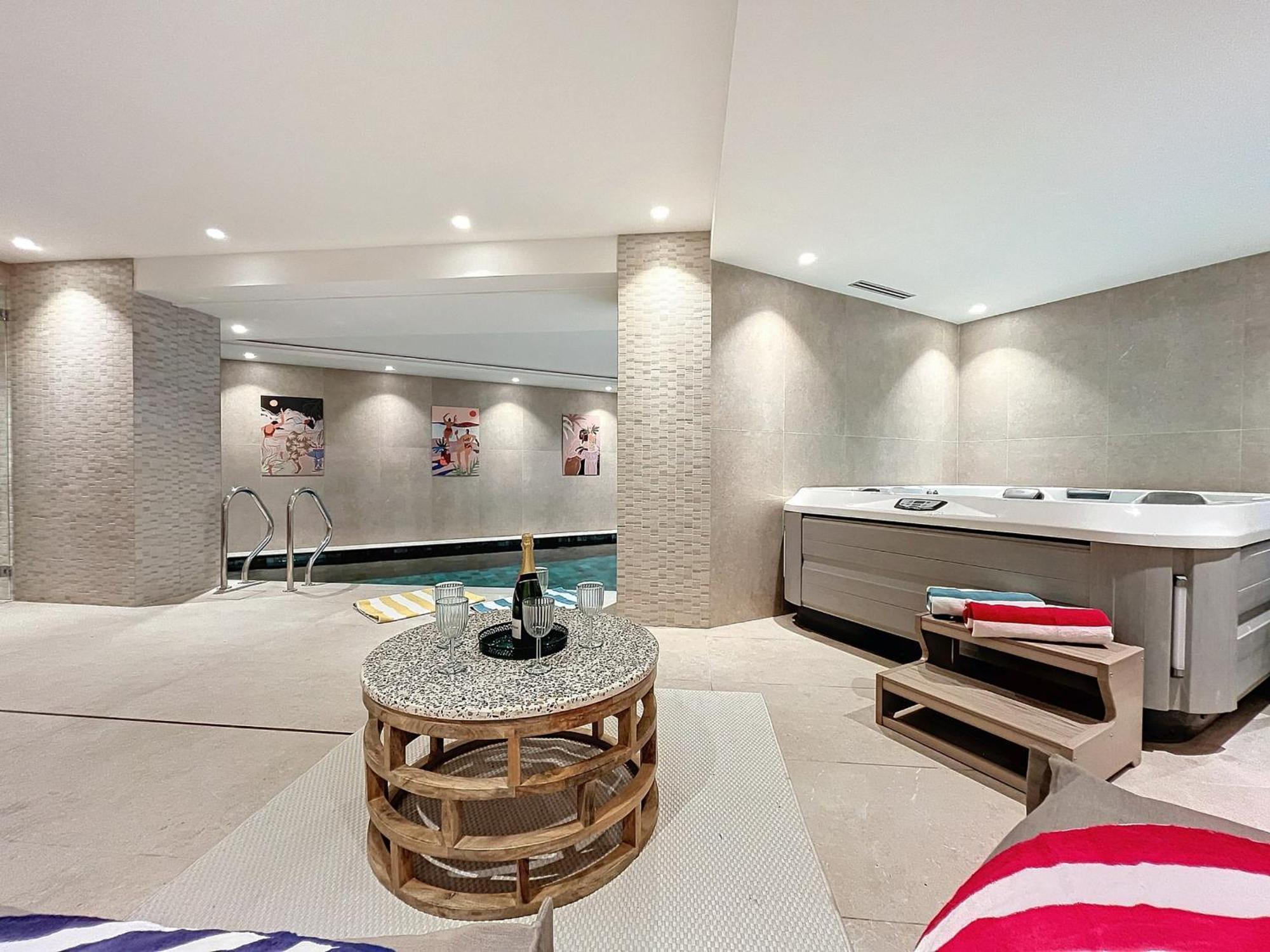 Chalet Meribel, 11 Pieces, 15 Personnes - Fr-1-688-79 Екстер'єр фото